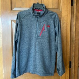 Men’s North Face sweater